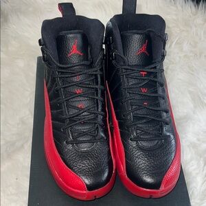 Jordan Men's Black and Red High-Top Sneakers